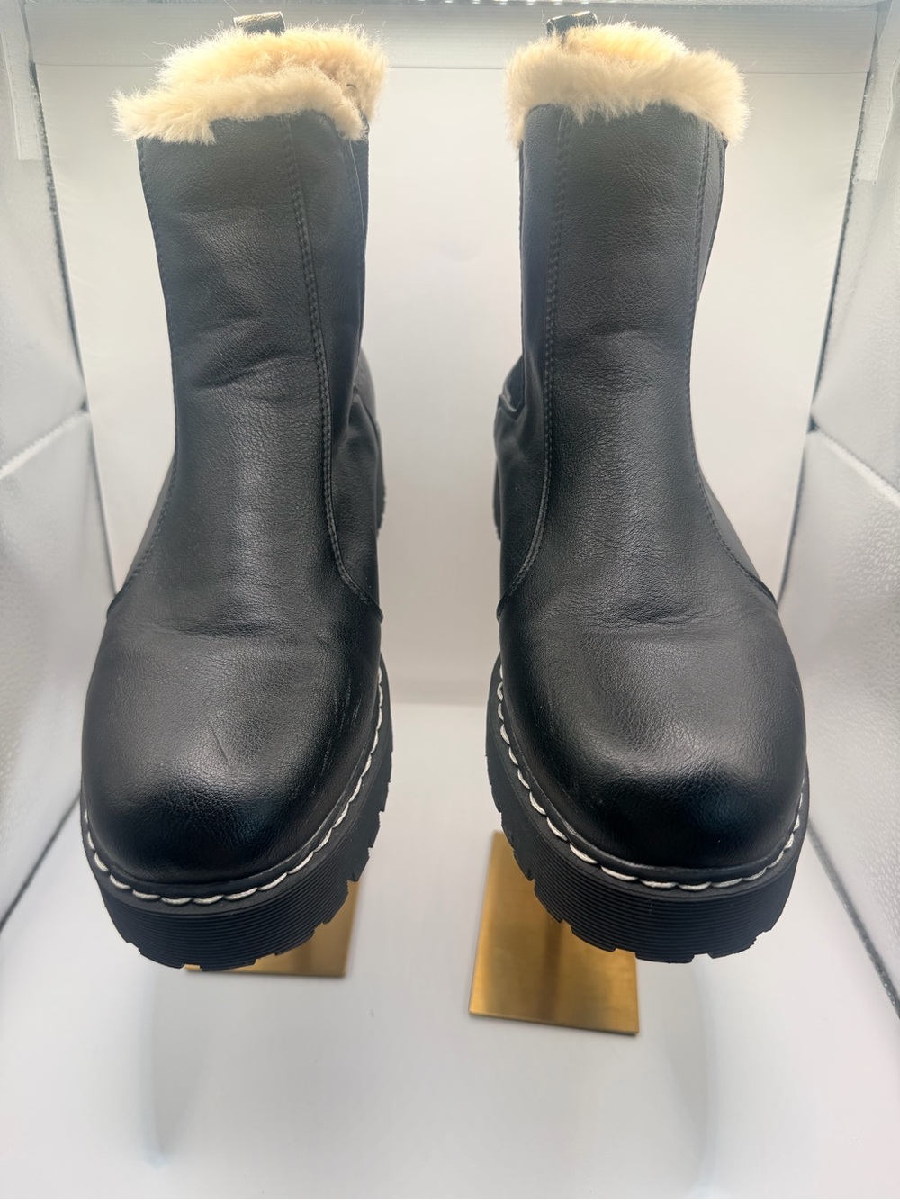 Portland Boot Co Black Faux Fur Collar Chunky Platform Lug Sole Combat Boots